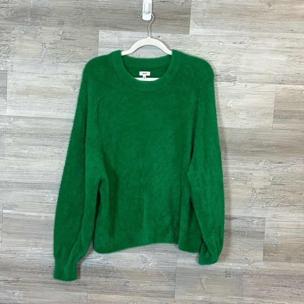 Aerie Real Soft Fuzzy/Eyelash Crewneck Sweater
